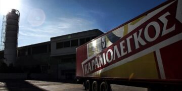 Καραμολέγκος: Πούλησε τη θυγατρική στη Ρουμανία