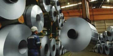 Χρηματιστήριο: Αγγίζει τα «900» η ΕΛΒΑΛΧΑΛΚΟΡ