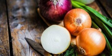 Ερευνητές παρουσιάζουν τον τρόπο να κόβουμε κρεμμύδια χωρίς να… κλαίμε