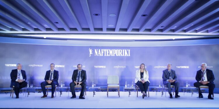Πώς θα επενδύσουμε στους νέους, πώς θα παραμείνουν οι Έλληνες αξιωματικοί στο πηδάλιο της ναυτιλίας
