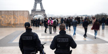 Αυστηρά μέτρα ασφαλείας με 5.400 αστυνομικούς για τον αυριανό τελικό στο Παρίσι