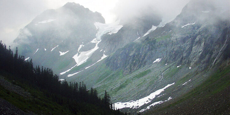 Τραγωδία στο Εθνικό Πάρκο North Cascades – Νεκροί τρεις ορειβάτες έπειτα από πτώση σε φαράγγι