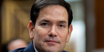 Οι ΗΠΑ αναζητούν και άλλες χώρες για να απελαύνουν μετανάστες