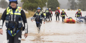 Τέσσερις νεκρούς και μεγάλες καταστροφές άφησαν πίσω τους οι καταρρακτώδεις βροχές που έπληξαν τη Νέα Νότια Ουαλία