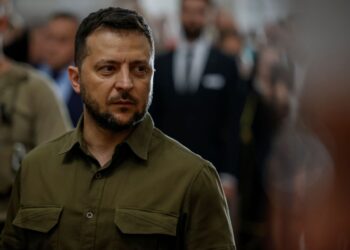 Ο Ζελένσκι εμμένει στην πρόταση για 30ήμερη κατάπαυση πυρός