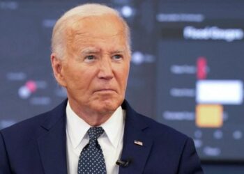 Χανόταν μέσα στην ντουλάπα του στον Λευκό Οίκο, λέει πρώην πράκτορας