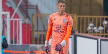 Ολυμπιακός: Έκλεισε τον πανύψηλο τερματοφύλακα Μπάλσα Πόποβιτς