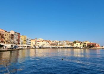 Εκπαιδευτικός καταγγέλλει ότι σπιτονοικοκύρης τής έκοψε το ρεύμα και το νερό για να τη διώξει από το σπίτι