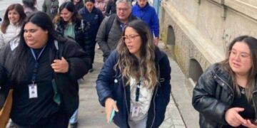 Εντολή εκκένωσης των ακτών στην Χιλή λόγω του φόβου για τσουνάμι