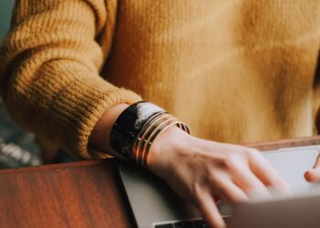 Ποιοι θα πρέπει να βάλουν από σήμερα «βαθιά το χέρι στην τσέπη»