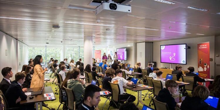 Επιτυχής συμμετοχή Ελλήνων μαθητών στον Ευρωπαϊκό Διαγωνισμό Γνώσεων για το Χρήμα