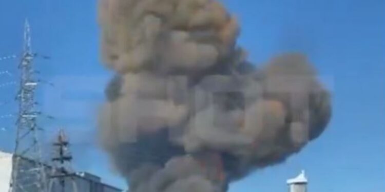 Τέσσερις τραυματίες από πυρκαγιά σε εργοστάσιο επεξεργασίας άνθρακα στη ρωσική Άπω Ανατολή