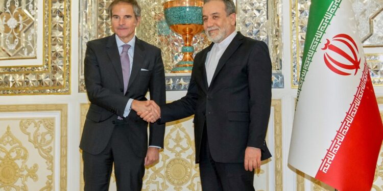 Ομάν: Αναβάλλονται οι συνομιλίες του Σαββάτου ΗΠΑ