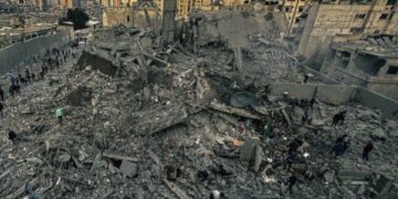 Τουλάχιστον 22 νεκροί από ισραηλινό πλήγμα σε σχολικό συγκρότημα όπου είχαν βρει καταφύγιο εκτοπισμένοι