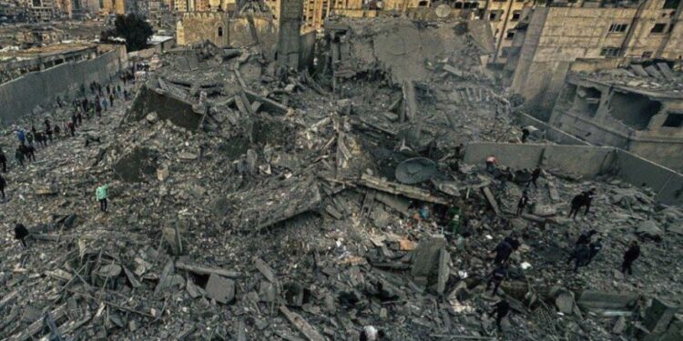 Τουλάχιστον 22 νεκροί από ισραηλινό πλήγμα σε σχολικό συγκρότημα όπου είχαν βρει καταφύγιο εκτοπισμένοι