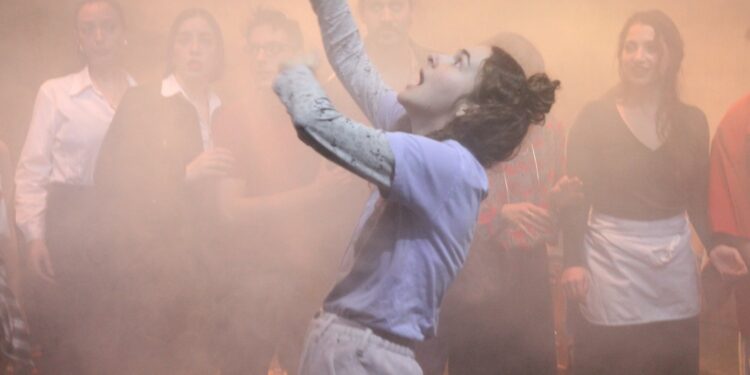 Μήπως το τέλος του κόσμου επαναλαμβάνεται συνεχώς και εμείς δεν είμαστε ποτέ εκεί για να το δούμε;