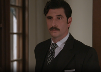 Το Grand Hotel σκαρφάλωσε στην πρώτη θέση