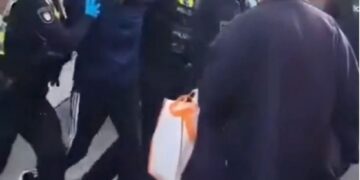 «Σαφείς ενδείξεις ψυχικής νόσου» παρουσιάζει η ύποπτη για την επίθεση στο Αμβούργο, λέει η αστυνομία