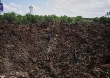 Ιράν: Πληροφορίες για εκρήξεις σε δύο πόλεις μετά την επίθεση στο Ισραήλ