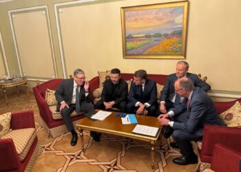 Κίεβο: «Παραγωγική» τηλεφωνική επικοινωνία Τραμπ με Ζελένσκι και Ευρωπαίους ηγέτες