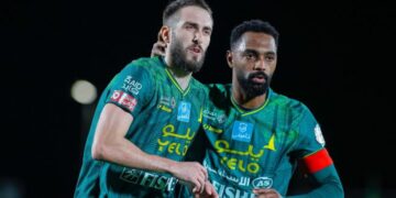 Κώστας Φορτούνης: Με δύο γκολ έκανε την ανατροπή στη νίκη της Αλ Καλίτζ επί της Αλ Ορουμπάχ