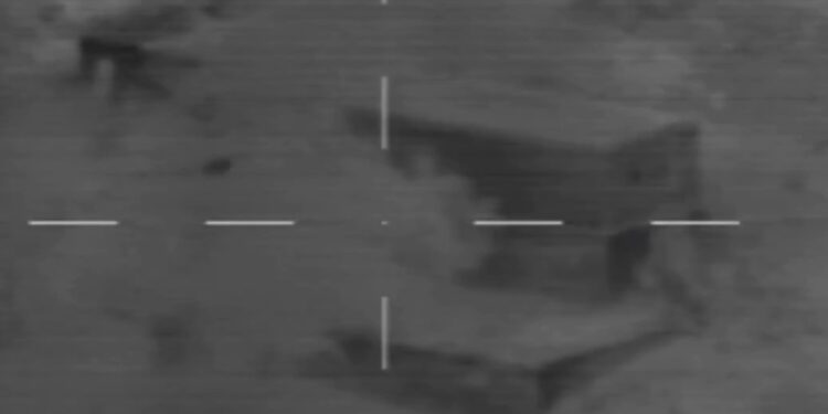 Πακιστανικές δυνάμεις εξαπέλυσαν μαζικές επιθέσεις με drones και πυρομαχικά