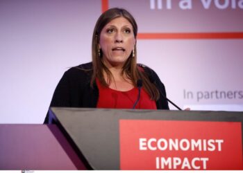 Καμία οικονομία δεν μπορεί να αναπτυχθεί πάνω σε μια αποδεκατισμένη κοινωνία