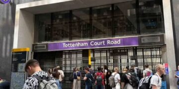 Χάος στο μετρό έπειτα από διακοπή ρεύματος