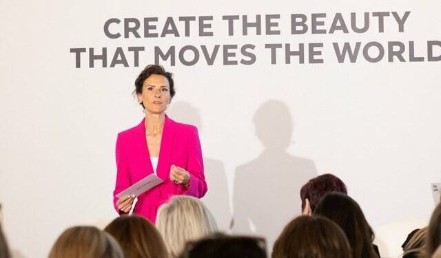 Alessandra Delfini – L’Oréal Hellas: Η ομορφιά μπορεί -και πρέπει- να είναι δύναμη αλλαγής