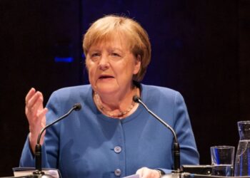 «Μπορεί να δούμε την Ευρώπη να καταστρέφεται και δεν θα ήθελα να το ζήσω αυτό»