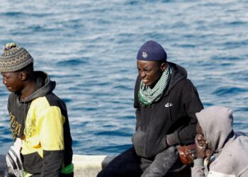 Διαψεύδει οποιαδήποτε συμφωνία για την υποδοχή μεταναστών που απελαύνονται από τις ΗΠΑ