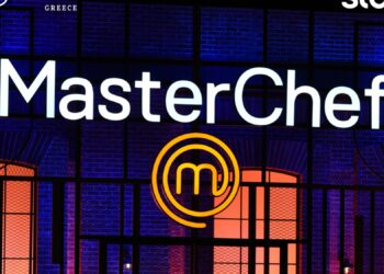 MasterChef 2025: «Λύγισαν» οι παίκτες από την… εισβολή των μαμάδων τους στο πλατό