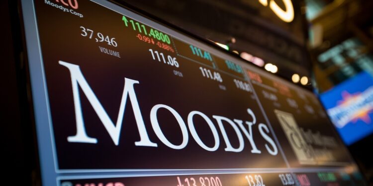 Ο οίκος Moody’s υποβάθμισε το αμερικανικό αξιόχρεο σε Aa1