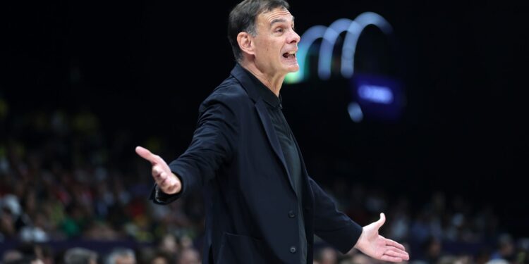 Έπρεπε να παίξουμε εντελώς διαφορετικά