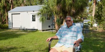 Δεν έχει «ιερό και όσιο»