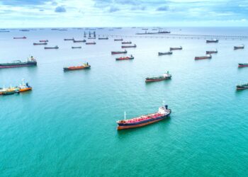 Μεγάλη έρευνα της McKinsey για τον αντίκτυπο της ναυτιλίας στην ελληνική οικονομία