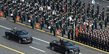 Απομάκρυνε τον διοικητή των χερσαίων δυνάμεων