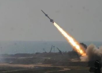 Ο στρατός αναχαίτισε πύραυλο που εκτοξεύτηκε από την Υεμένη