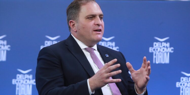 «Απλό φορολογικό σύστημα δεν υπάρχει, είναι λίγο ουτοπικό να το πιστεύουμε»