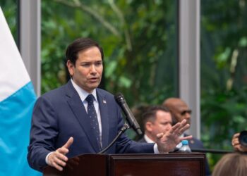 «Τυραννία μεταμφιεσμένη» σε δημοκρατία χαρακτήρισε την Γερμανία ο ΥΠΕΞ των ΗΠΑ