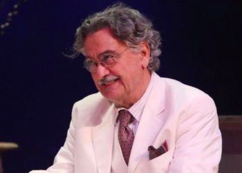 Nikos Galanos: His two marriages, his engagement to Katia Dandoulaki, and his love for Betty Livanou