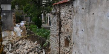 Νεκροί 3 οικοδόμοι έπειτα από κατάρρευση πέτρινου τοίχου κατά τη διάρκεια εργασιών