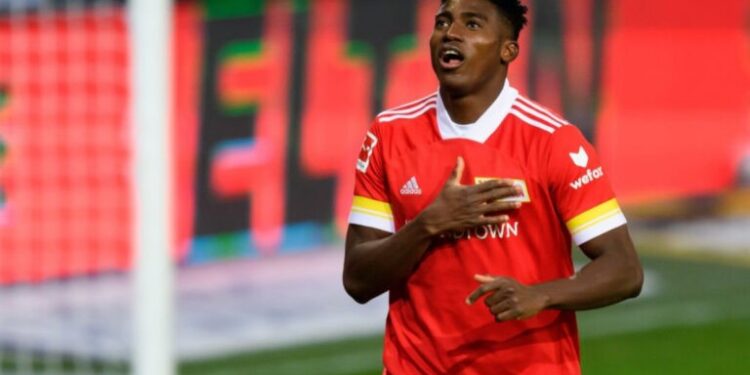 Σε τεχνητό κώμα ποδοσφαιριστής μετά τον σοβαρό τραυματισμό του – Τα νεότερα για την υγεία του