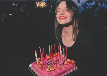 Απόστολος Γκλέτσος: Γενέθλια για την κόρη του Βαλίσια