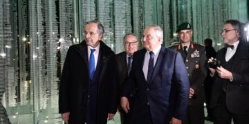 Οι αθέατες όψεις του «πολέμου» στη ΝΔ, το δίδυμο Καραμανλή