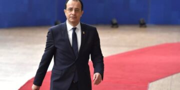 Συνάντηση Στάρμερ – Χριστοδουλίδη στο Λονδίνο