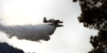 Ενισχύθηκαν οι δυνάμεις, σε ισχύ κυκλοφοριακές ρυθμίσεις – Αντιμετωπίστηκε άμεσα πυρκαγιά στο Κορωπί