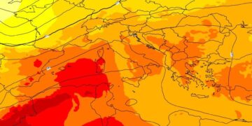 Το «καρφί» Κολυδά στον Τσατραφύλλια – «Δεν υπάρχει στη μετεωρολογία αυτός ο όρος»