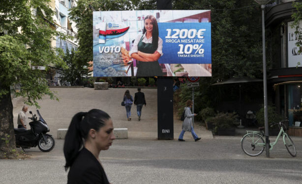 Εκλογές στην Αλβανία: Η ψήφος της διασποράς και τα νέα κόμματα φέρνουν αβεβαιότητα