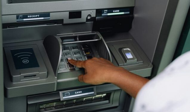 e-ΕΦΚΑ – ΔΥΠΑ: Οι πληρωμές της εβδομάδας